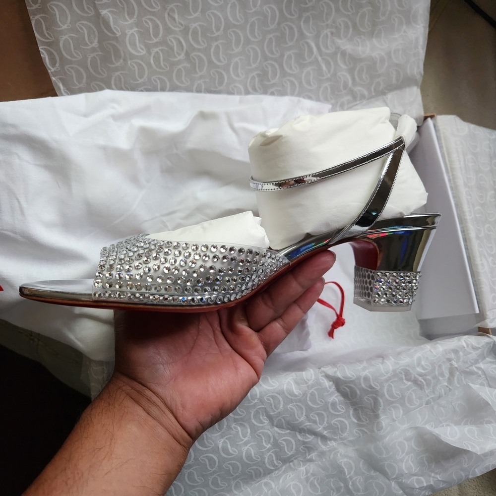 Christian Louboutin heels size 40eu